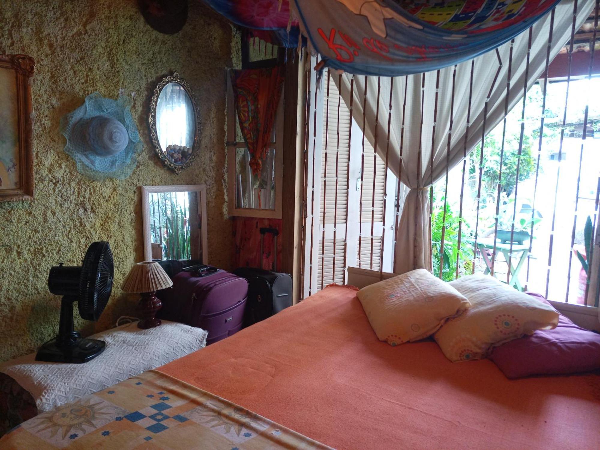Casa Hostel Mosaicos Dya ฟลอเรียนอโปลิส ภายนอก รูปภาพ